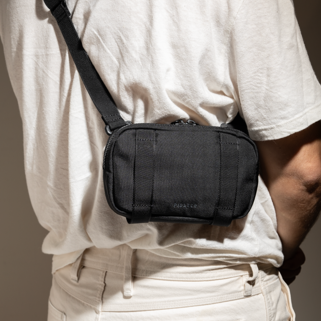 Safari Sling Pioneer Carry Black